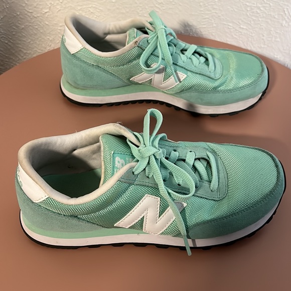 Retro New Balance 501 Women's - Picture 3 of 7